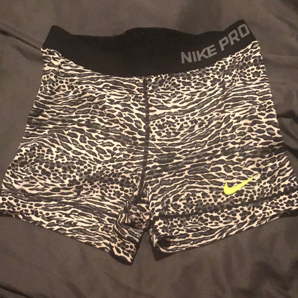 Nike pro spandex (M)
